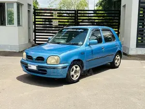 Nissan March K11 2000