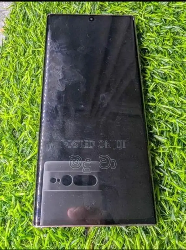 Samsung Galaxy S22 Ultra (Used)