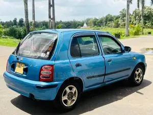 Nissan March K11 2000