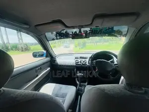 Nissan March K11 2000