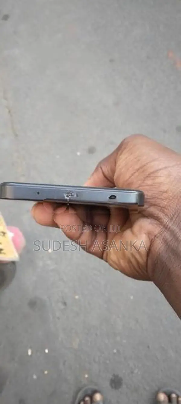 Realme 5 (Used)