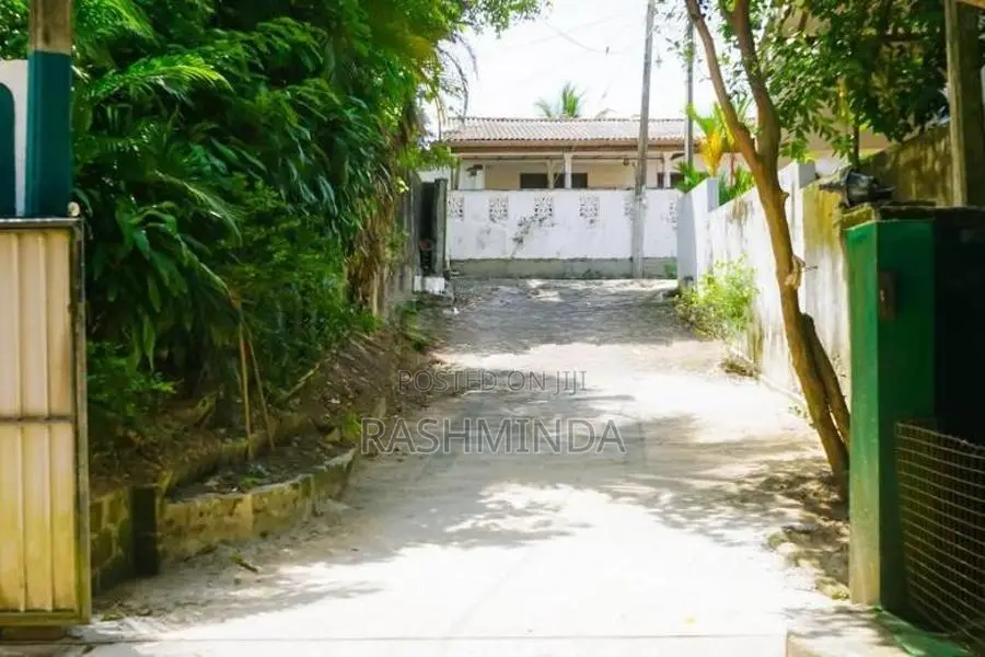 House for Sale - Battaramulla