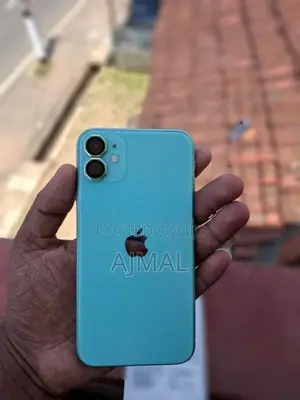 Apple iPhone 11 (Used)