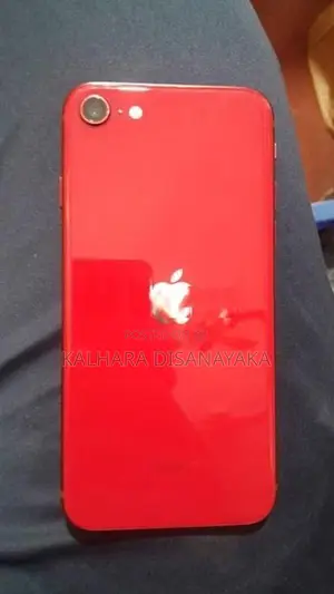 Apple iPhone SE 2 (Used)