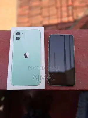 Apple iPhone 11 (Used)