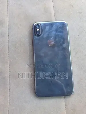 Apple iPhone X (Used)