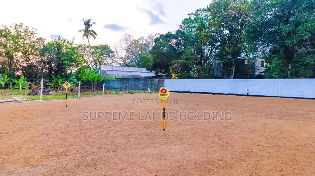 Prime Residential Land for Sale in Battaramulla - Koswatta