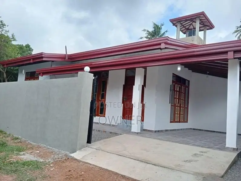 Newly Built House for Sale in Kadawatha