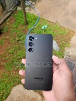 Samsung Galaxy S23 5G 256GB (Used)