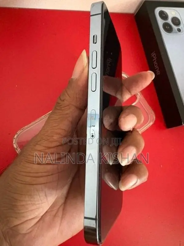 Apple iPhone 13 Pro (Used)