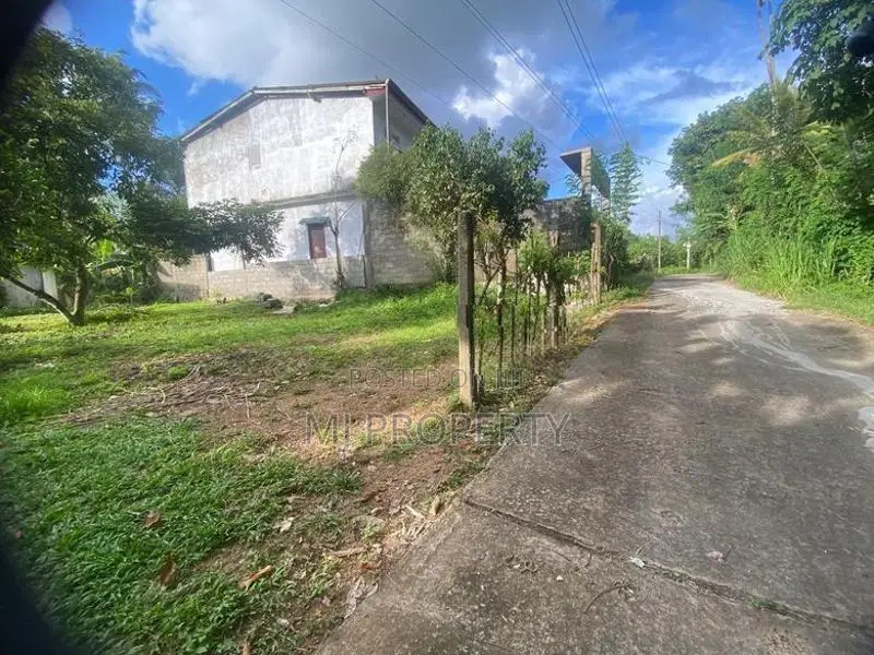 ( TC-1043) Valuable Residential Bare Land Sale in Godagama