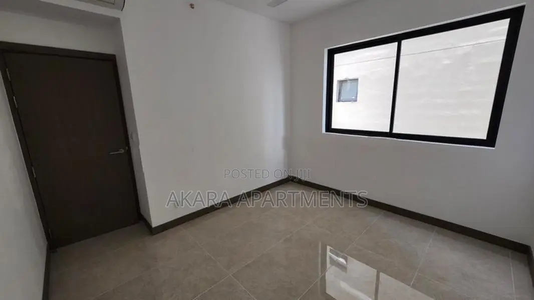Marina Square - Unfurnished Apartment for Rent A52028-Colombo 15