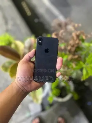 Apple iPhone XS (Used)