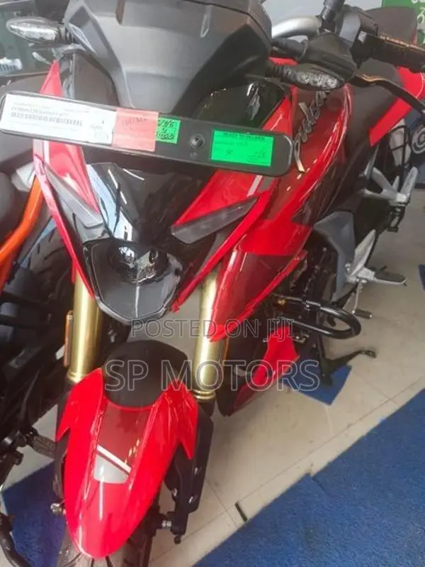 Bajaj Pulsar N160 Premium 2026
