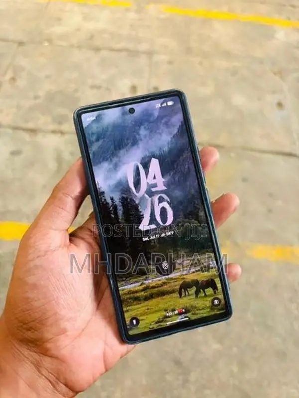Google Pixel 6 (Used)