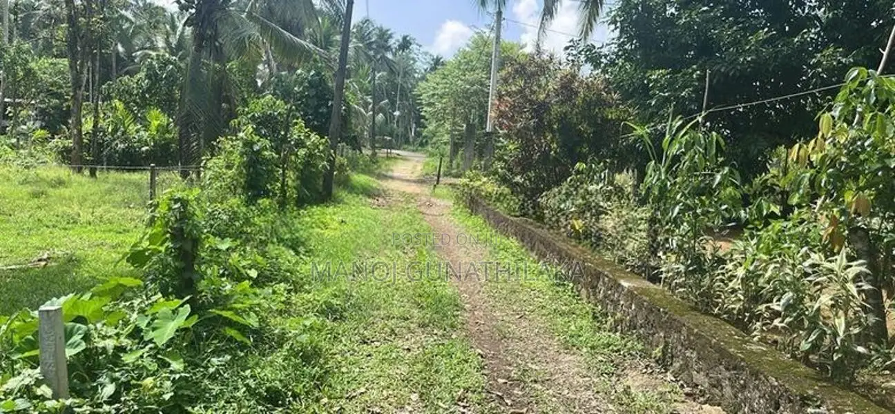 Land Sale Anguruwathota