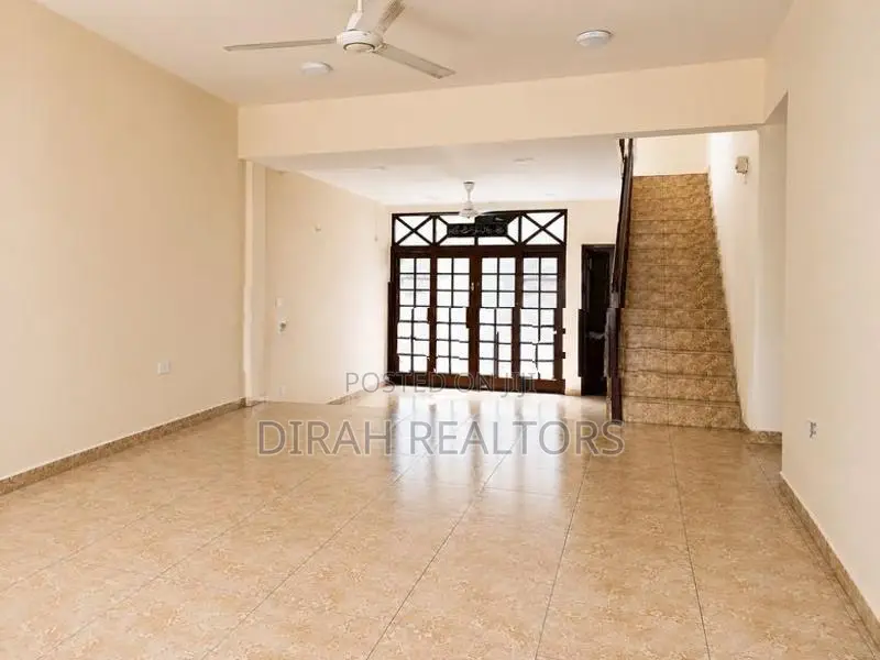 Commercial Building for Rent | Colombo 4 (DP-008)