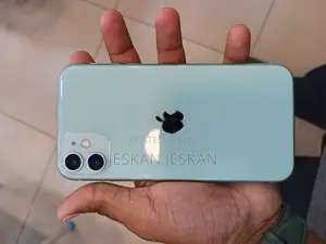 Apple iPhone 11 I phone (Used)