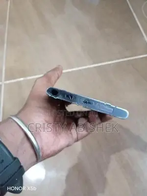 Samsung Galaxy S22 Ultra (Used)