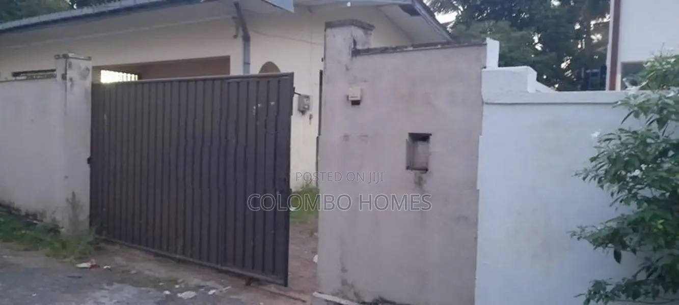 6 Perch Land for Sale in Off Hospital Road , Dehiwala