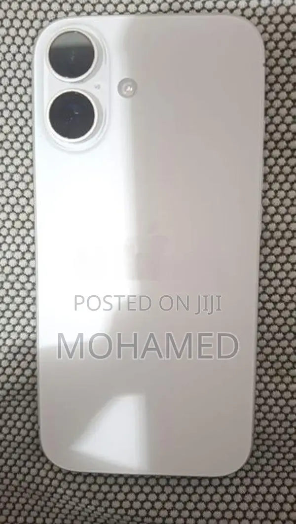 Apple iPhone 16 (Used)