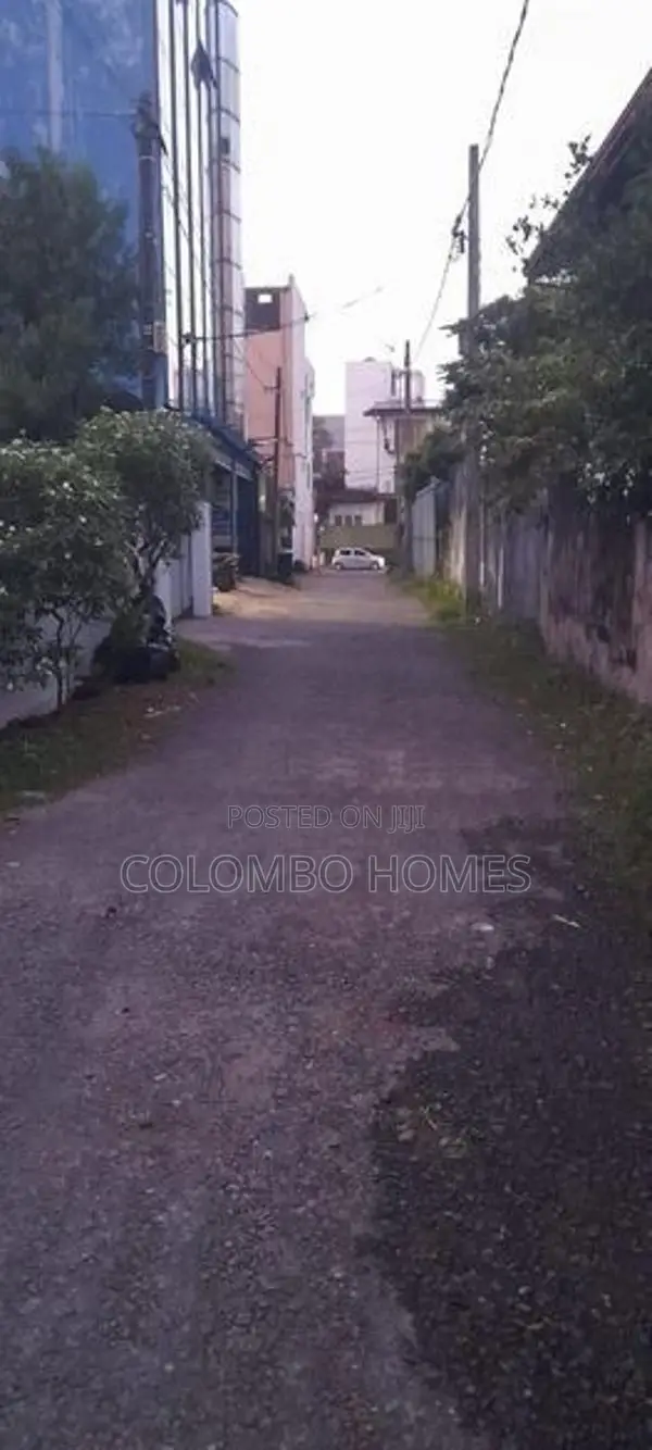 6 Perch Land for Sale in Off Hospital Road , Dehiwala