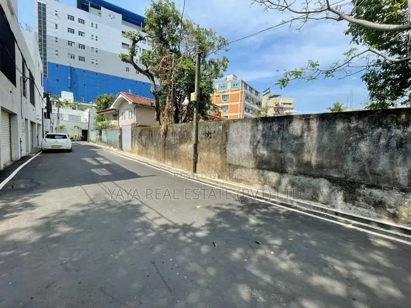 Residential Land for Sale in Rajagiriya