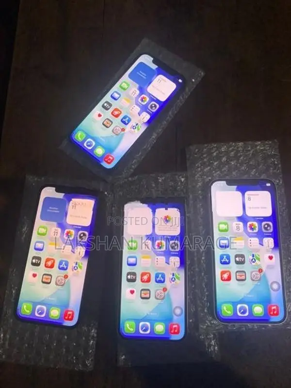 Apple iPhone 12 128GB (Used)