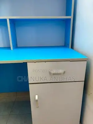 Damro Wooden Study Table with Bookshelf