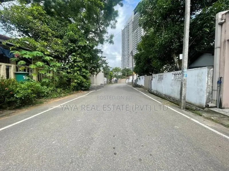 Residential Land for Sale in Rajagiriya