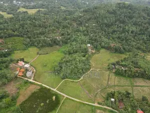 යක්කට මුල්ල පාරට මුහුණලා ඇති ඉමදුවෙන් අගනා ඉඩමක්