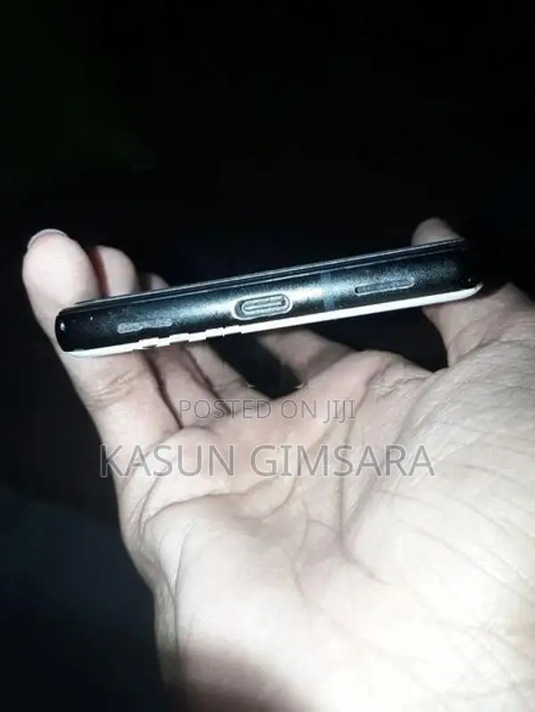 Google Pixel 6a (Used)