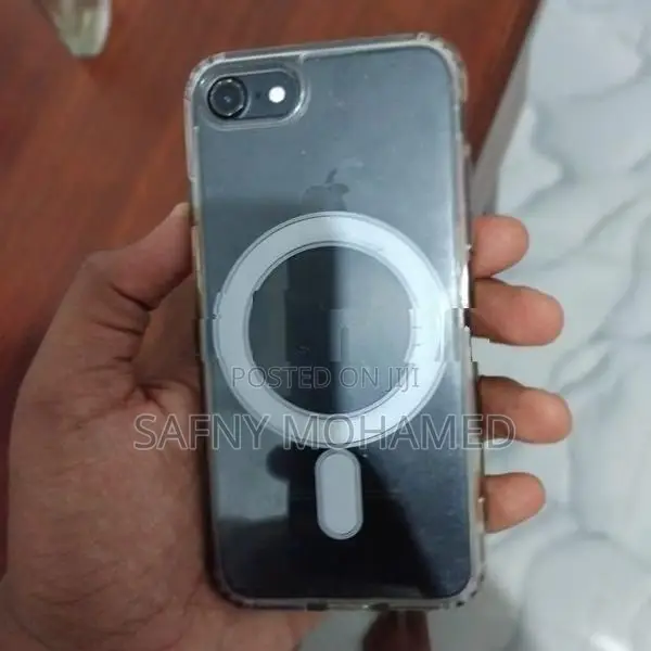 Apple iPhone 7 (Used)