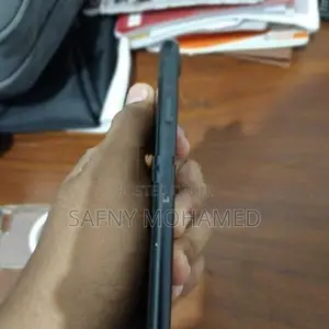 Apple iPhone 7 (Used)