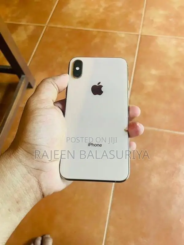 Apple iPhone XS Gold (Used)