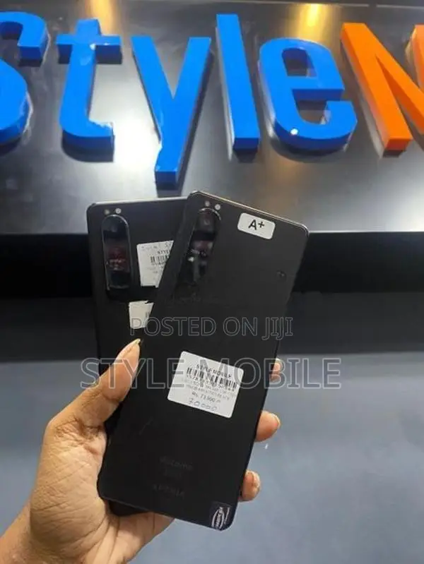 Sony Xperia 1 III 5G 12GB 256GB (Used)