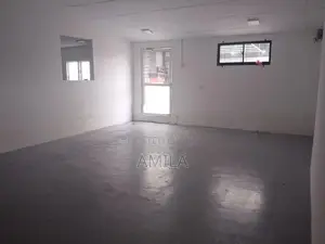 Commercial Building For Rent Thalangama