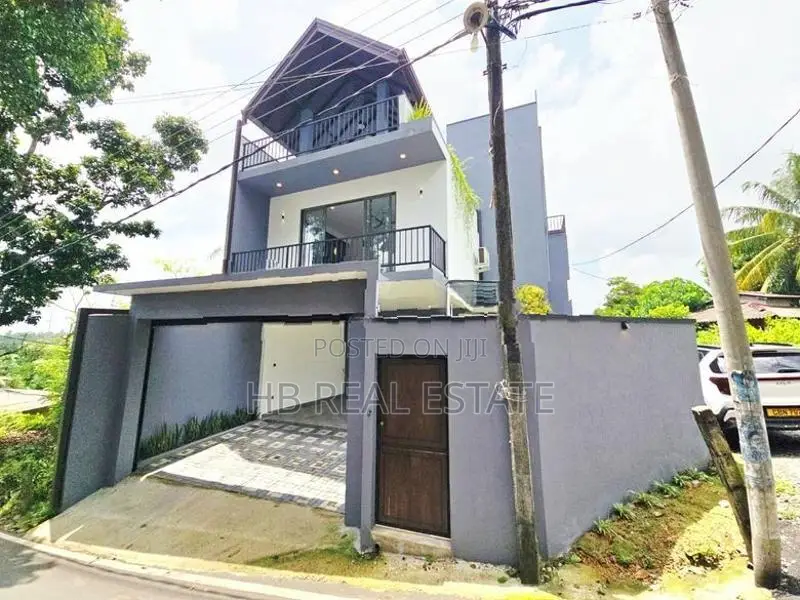 Newly Build Luxury Three Story House For Sale Pannipitiya