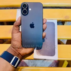 Apple iPhone 16 (Used)