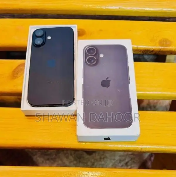 Apple iPhone 16 (Used)