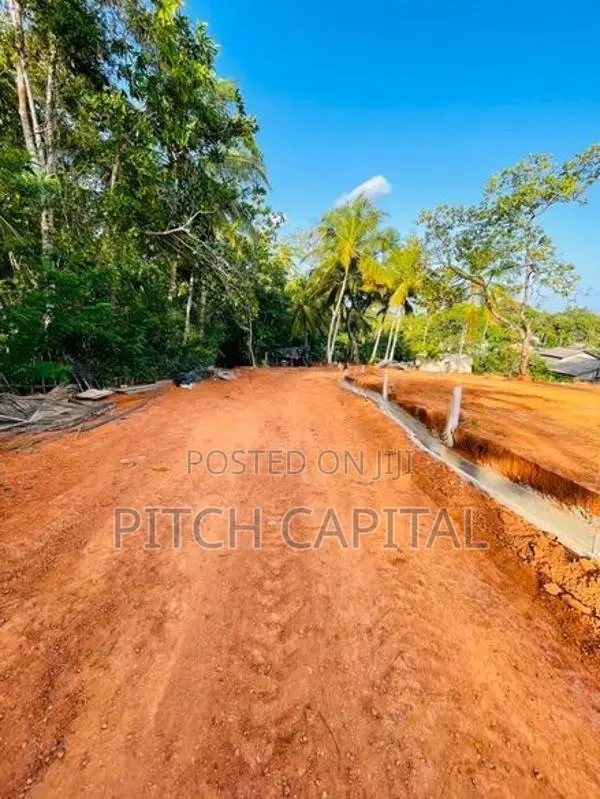 Best Tourism Land Plots Near the Hiriketiya Beach