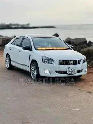 Toyota Premio 2013