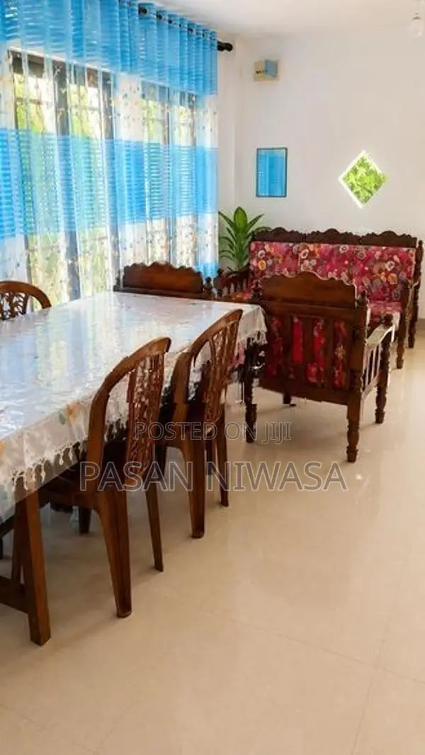 Holiday Rest Room Bandarawela