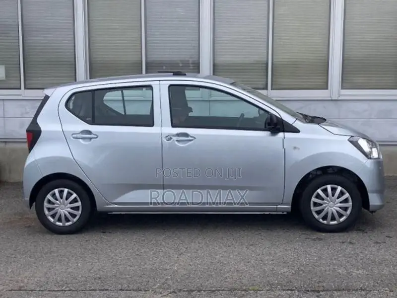 Daihatsu Mira ES L SA3 2025