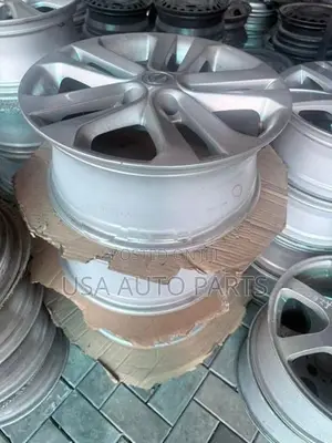 Nissan Xtrail 17” Alloy Wheels