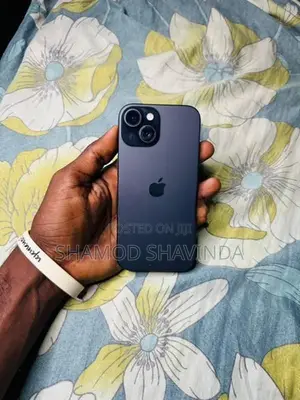 Apple iPhone 15 (Used)