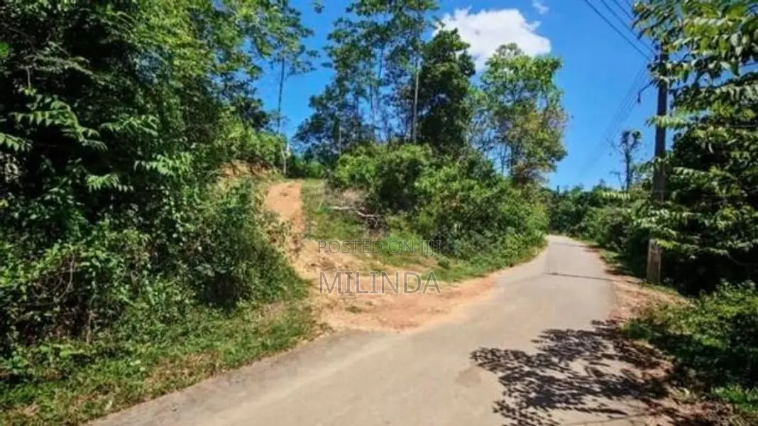 මාතර - කිරිමැටිමුල්ලේ වටිනා නේවාසික ඉඩමක් විකිණීමට