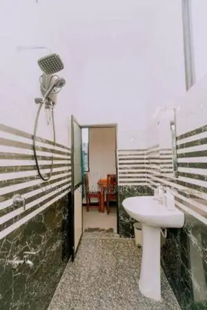 5 Room Villa for Rent in Beruwala
