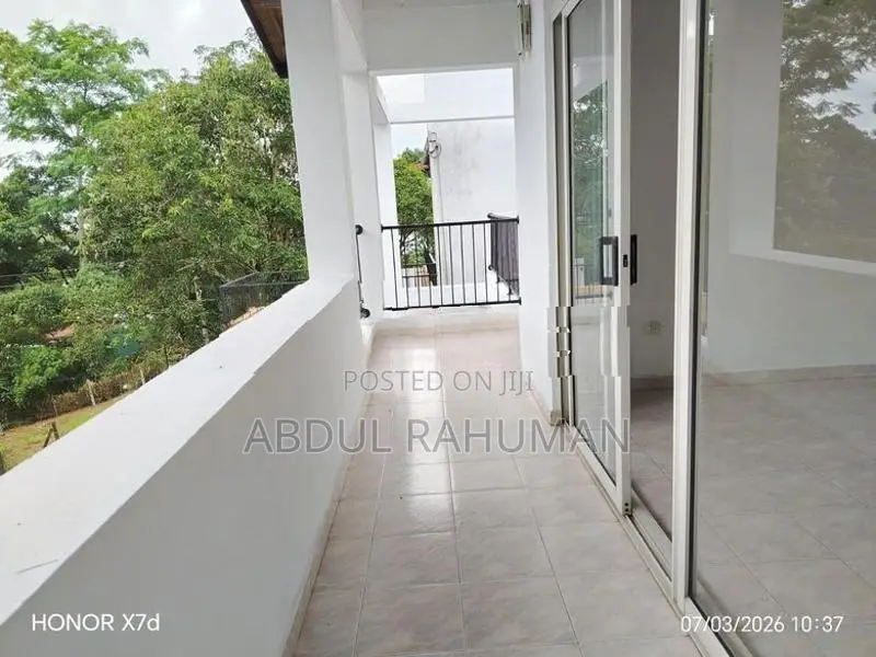 Luxurious Fully Furnished Apartment Colombo 2