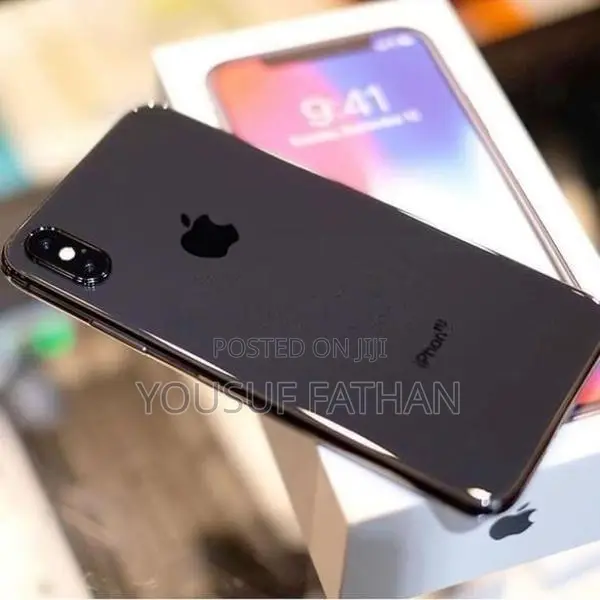 Apple iPhone X (Used)